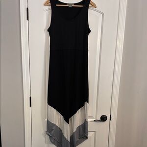 Kate & Mallory Black and Gray Sleeveless Maxi Sundress Size medium